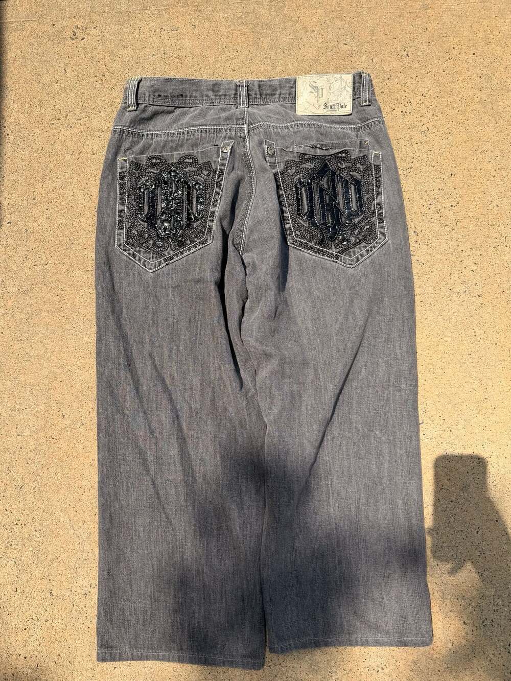 Southpole Premium Y2K Baggy Embroidered Back Pocket Jeans